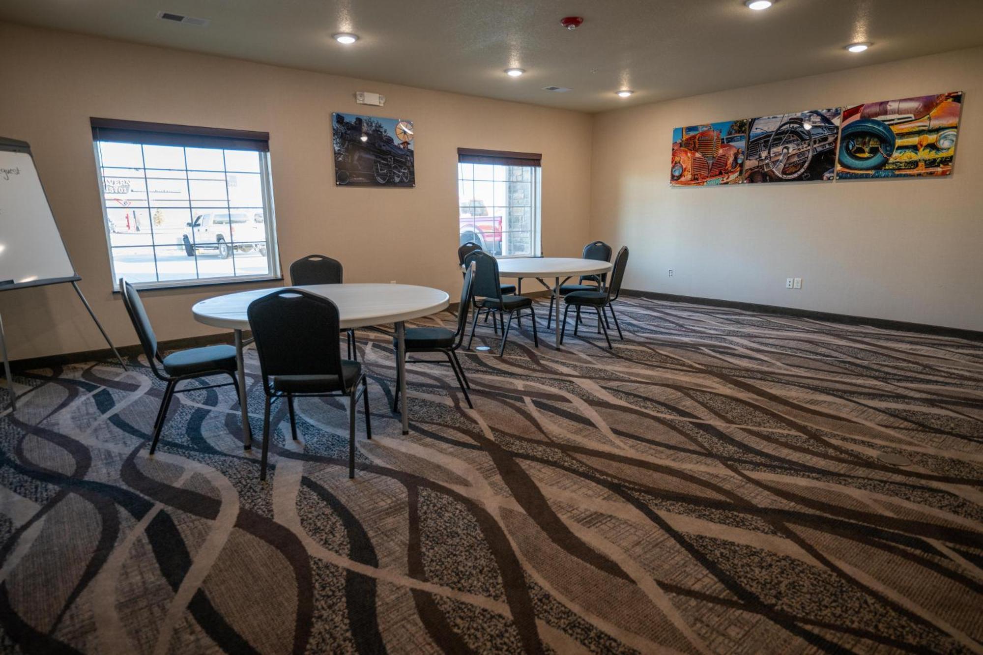 Cobblestone Hotel & Suites - Lamar Exterior photo